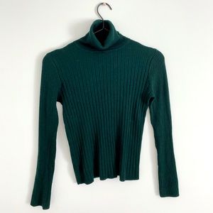 small forest green turtle neck
